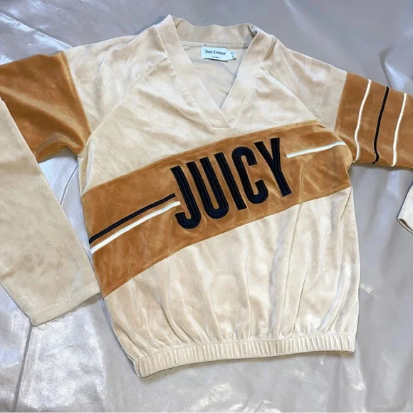 Vintage Juicy Couture Velour Oversized pullover Sweashirt - Picture 3 of 8